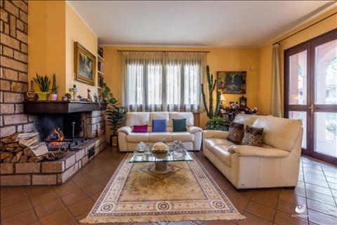 VILLA INDIPENDENTE UNIFAMILIARE