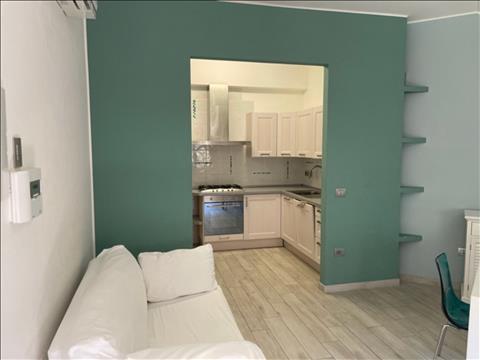 Villetta a schiera con 2 camere da letto 2 bagni 